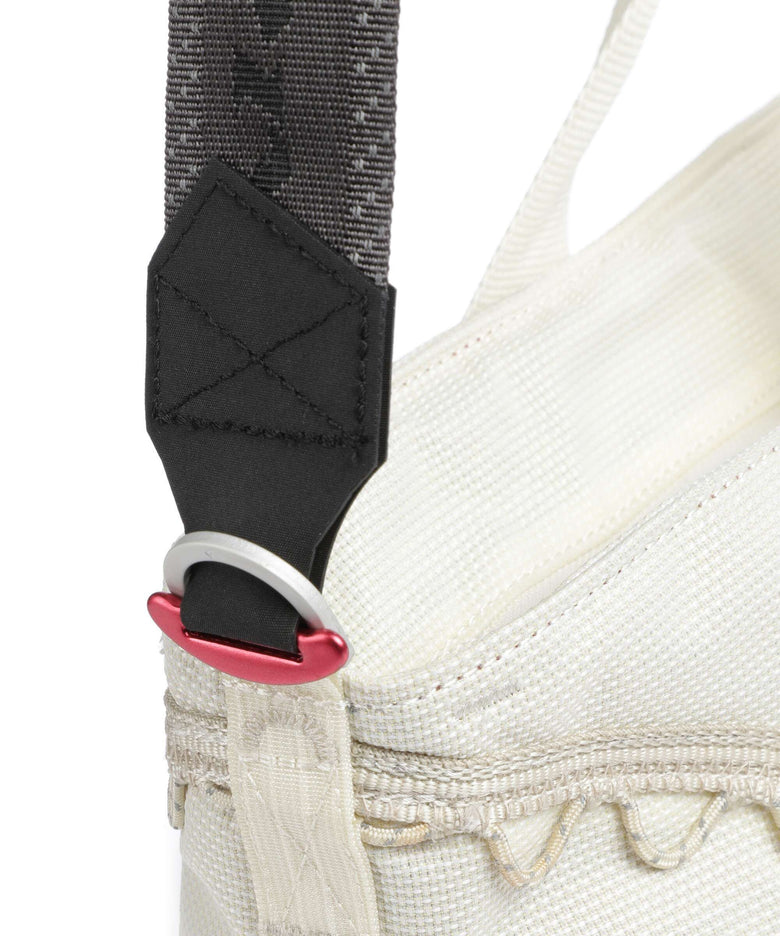 Klättermusen Nagelfar 17L Handbag snow