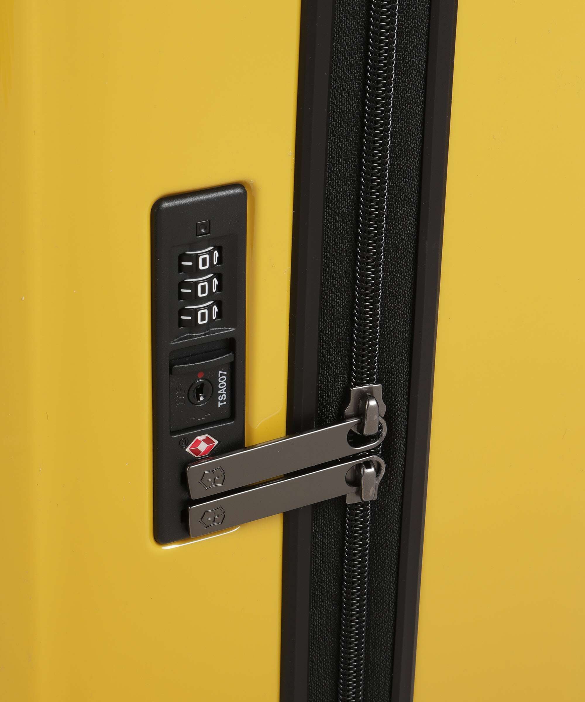 Victorinox Airox Frequent Flyer Spinner (4 wheels) gold yellow