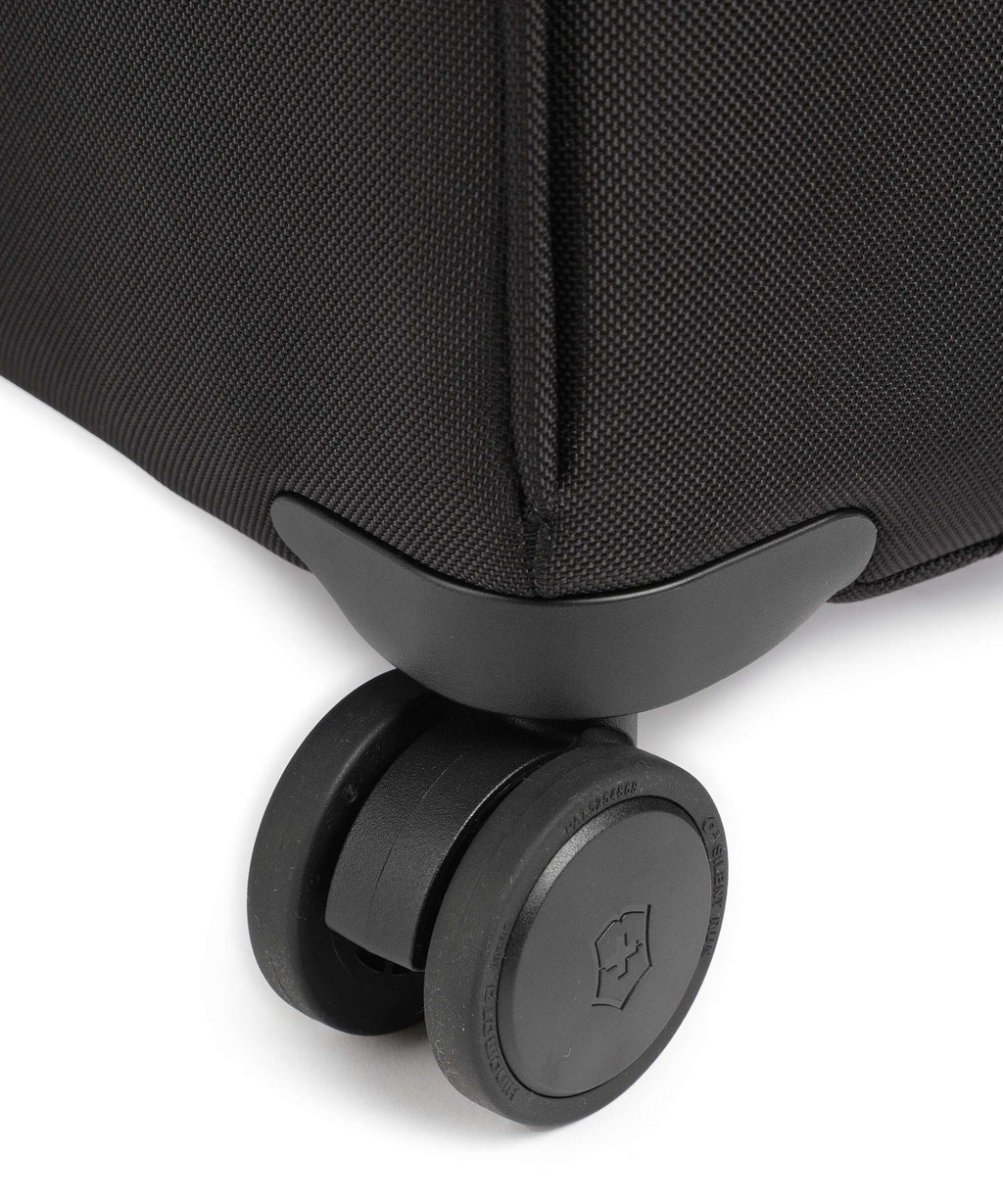 Victorinox Werks Traveler 7.0 FFQ Spinner (4 wheels) black