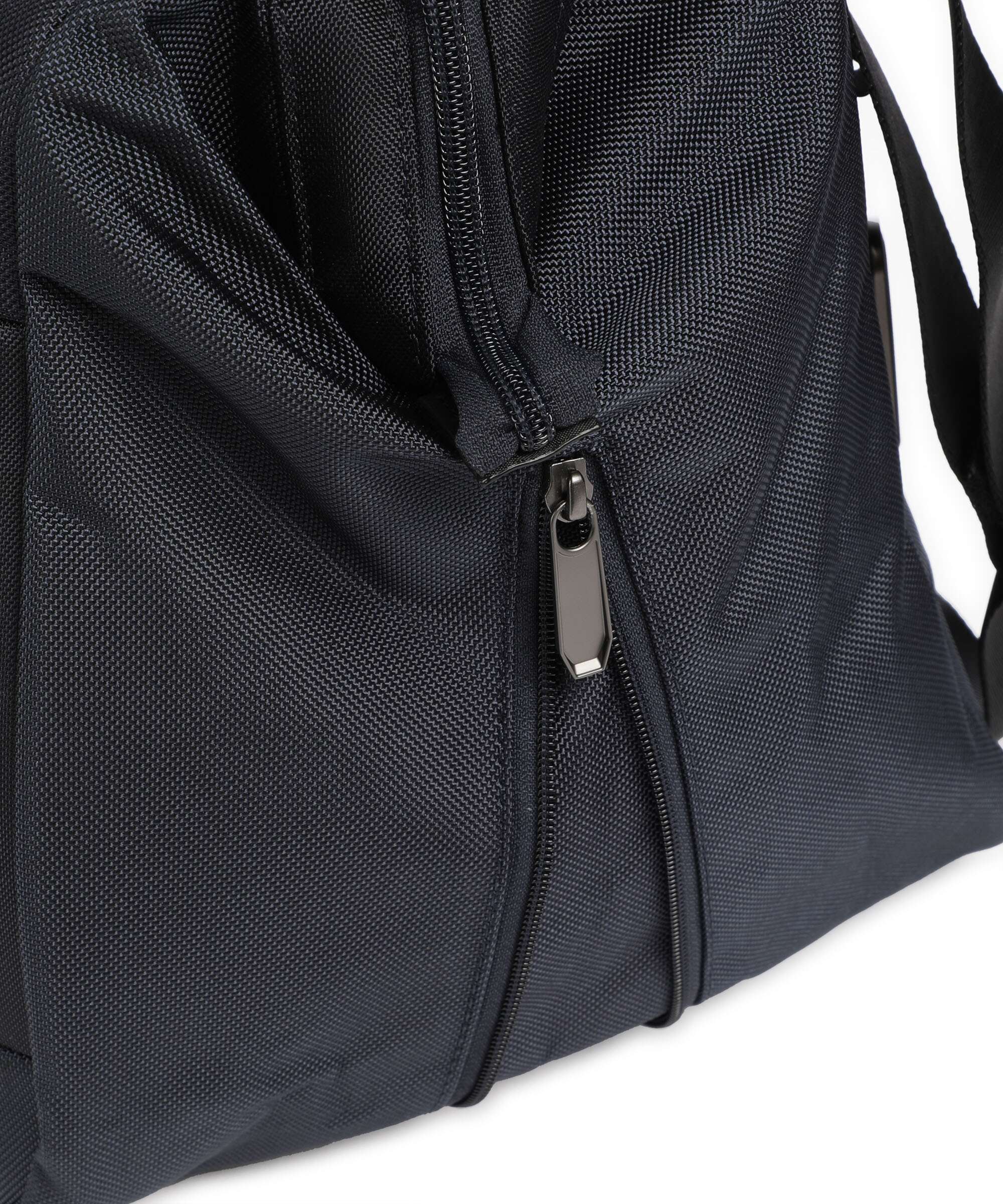 Victorinox Werks Traveler 7.0 Weekend bag navy blue