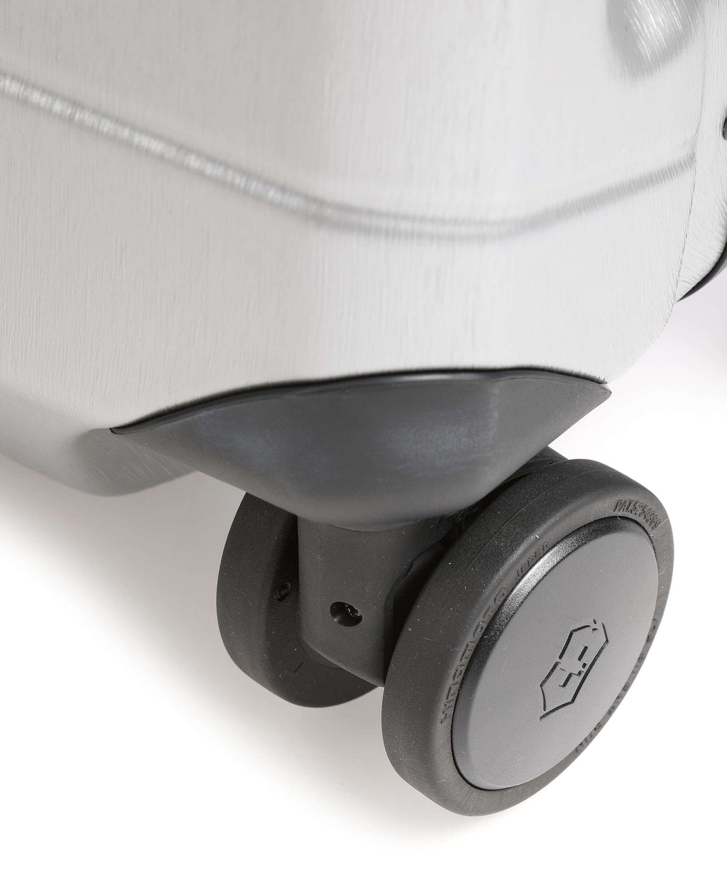 Victorinox Lexicon Framed Spinner (4 wheels) silver