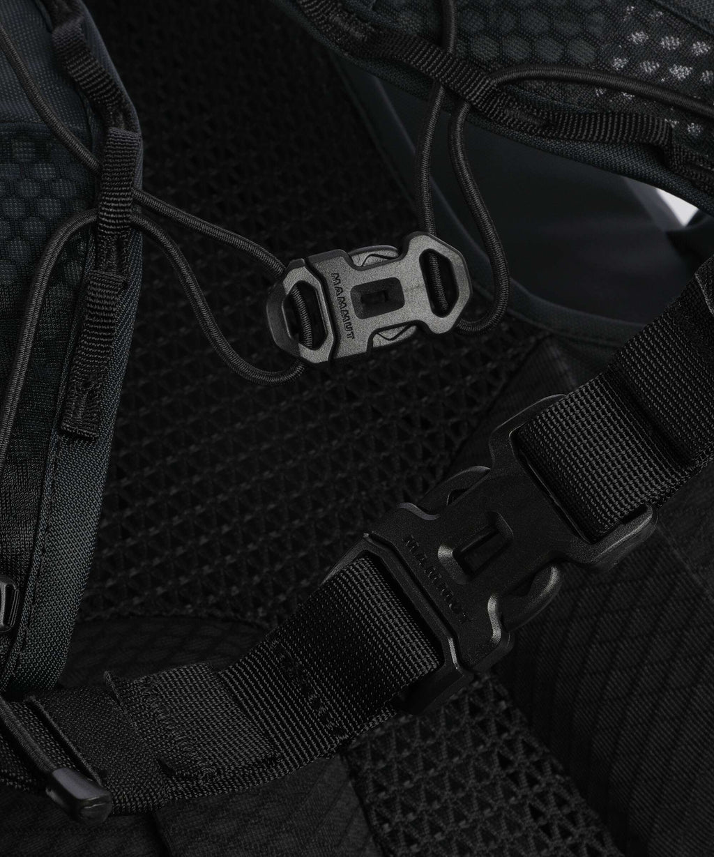 Mammut Ducan 22 W Hiking backpack black