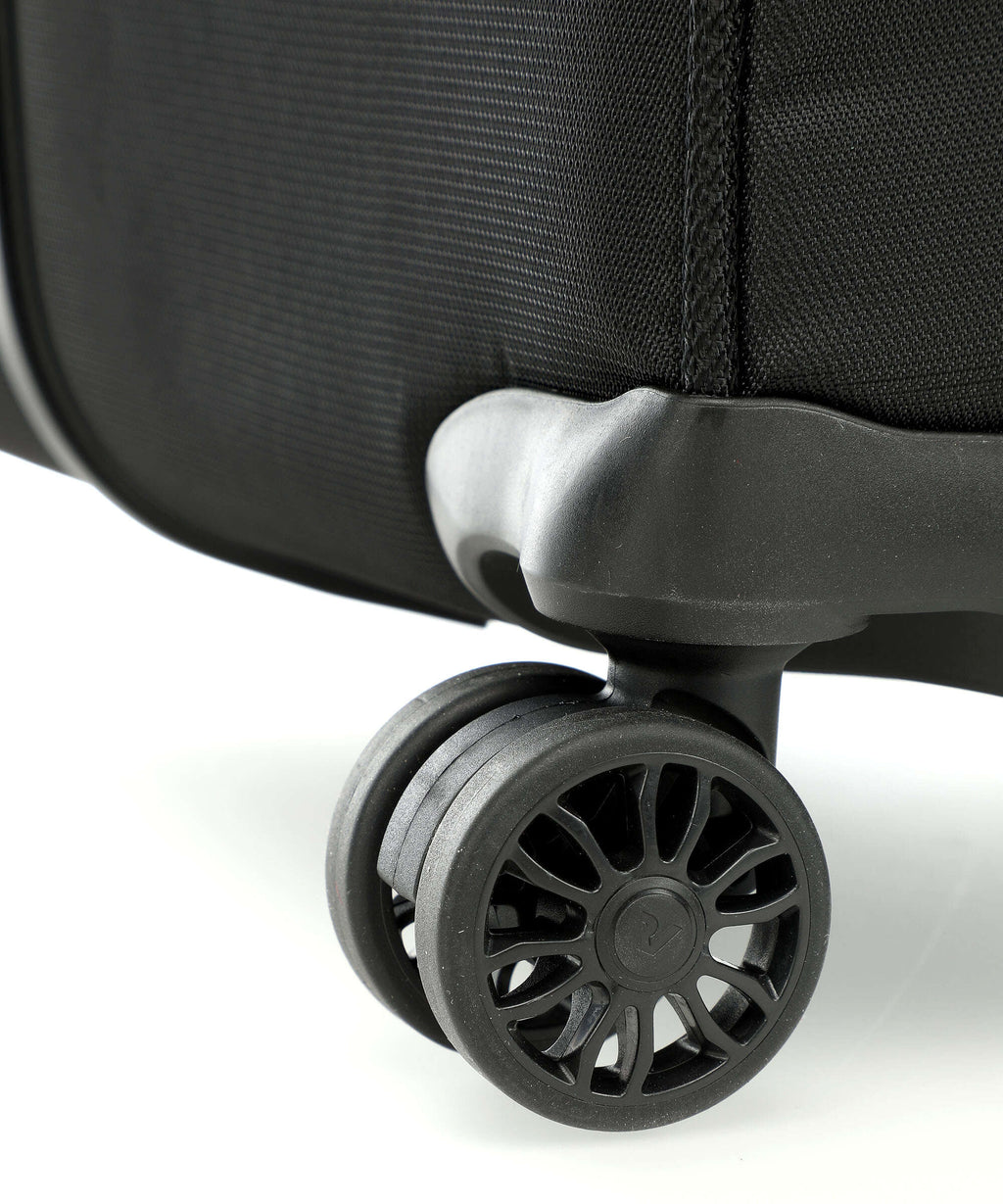 Roncato Joy Spinner (4 wheels) nero