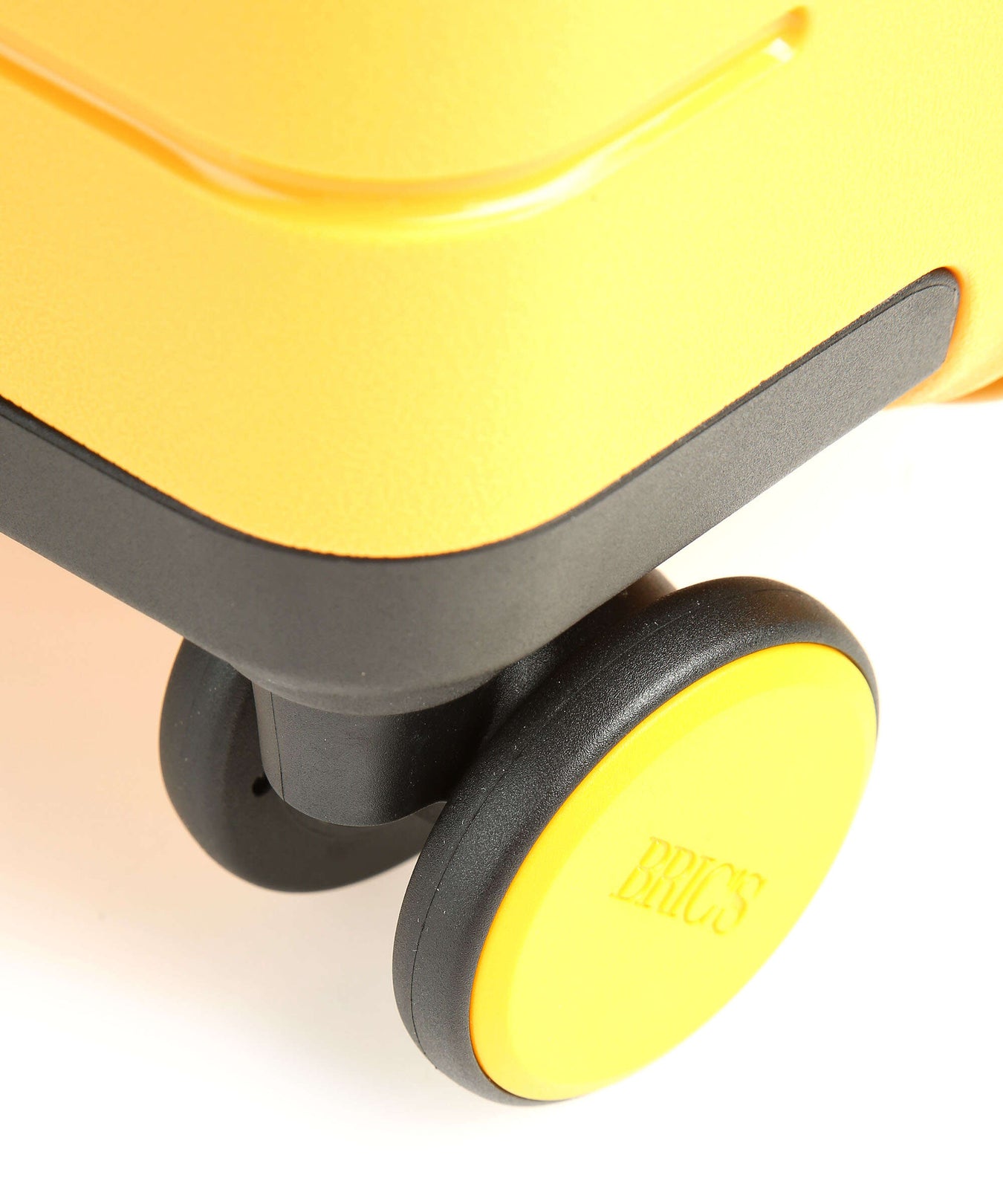 Brics BY Ulisse Spinner (4 wheels) mango