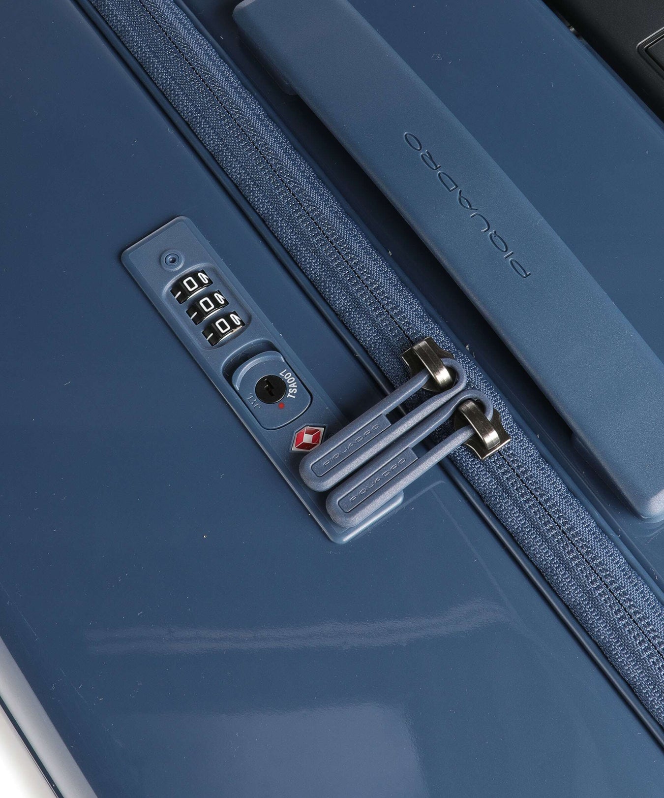 Piquadro PQ Light Spinner (4 wheels) blue