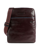 Piquadro Blue Square Revamp Crossbody tas mahogany