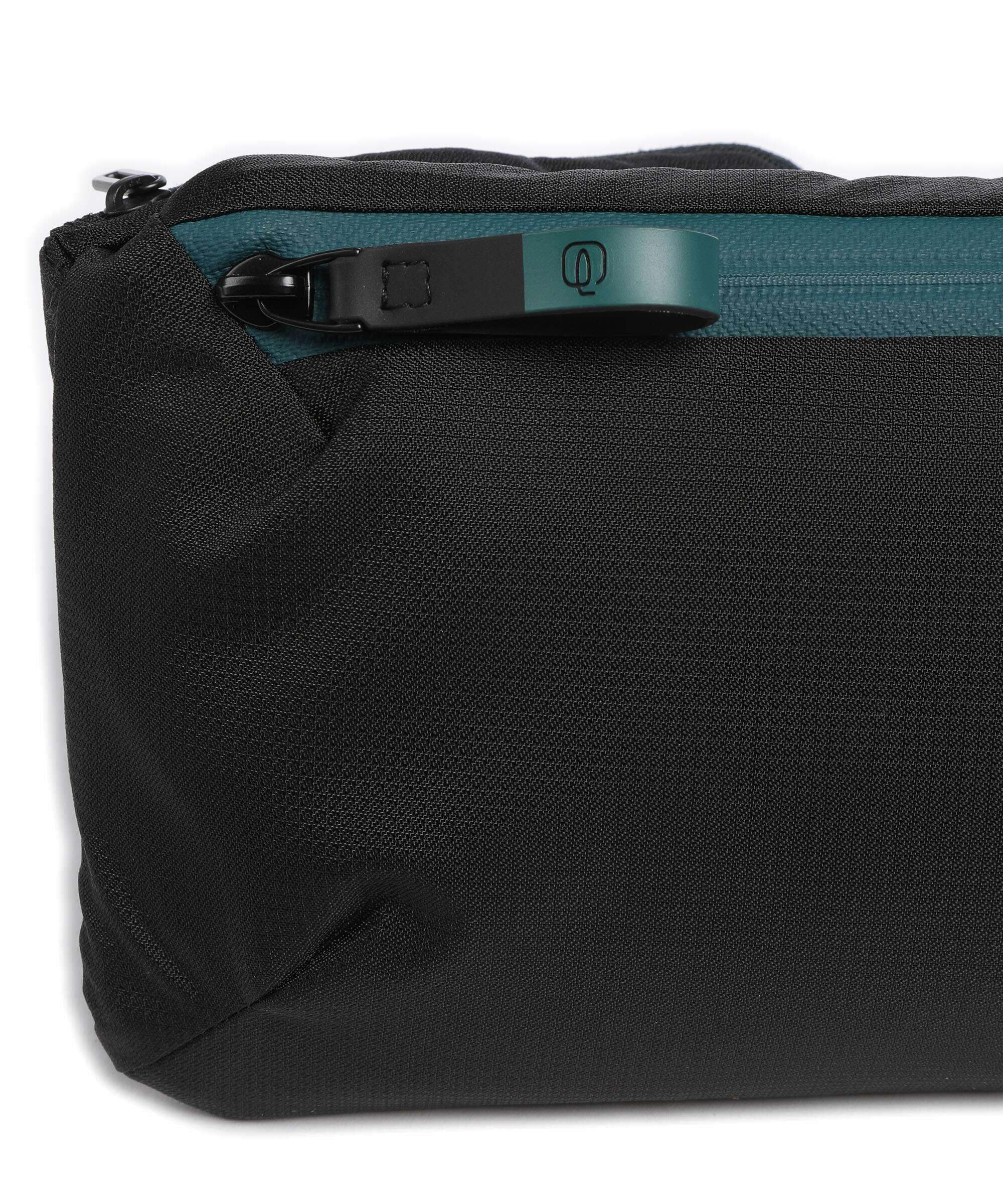 Piquadro Corner H2O Belt bag black