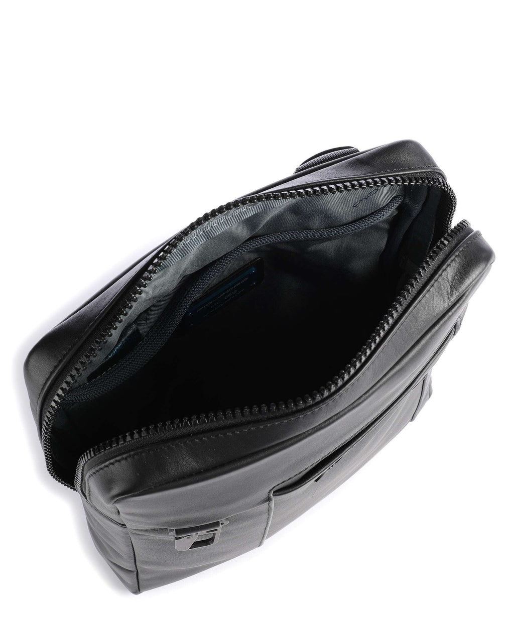 Piquadro Finn Crossbody bag black