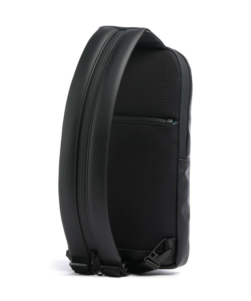 Piquadro C2OW Sling bag nero