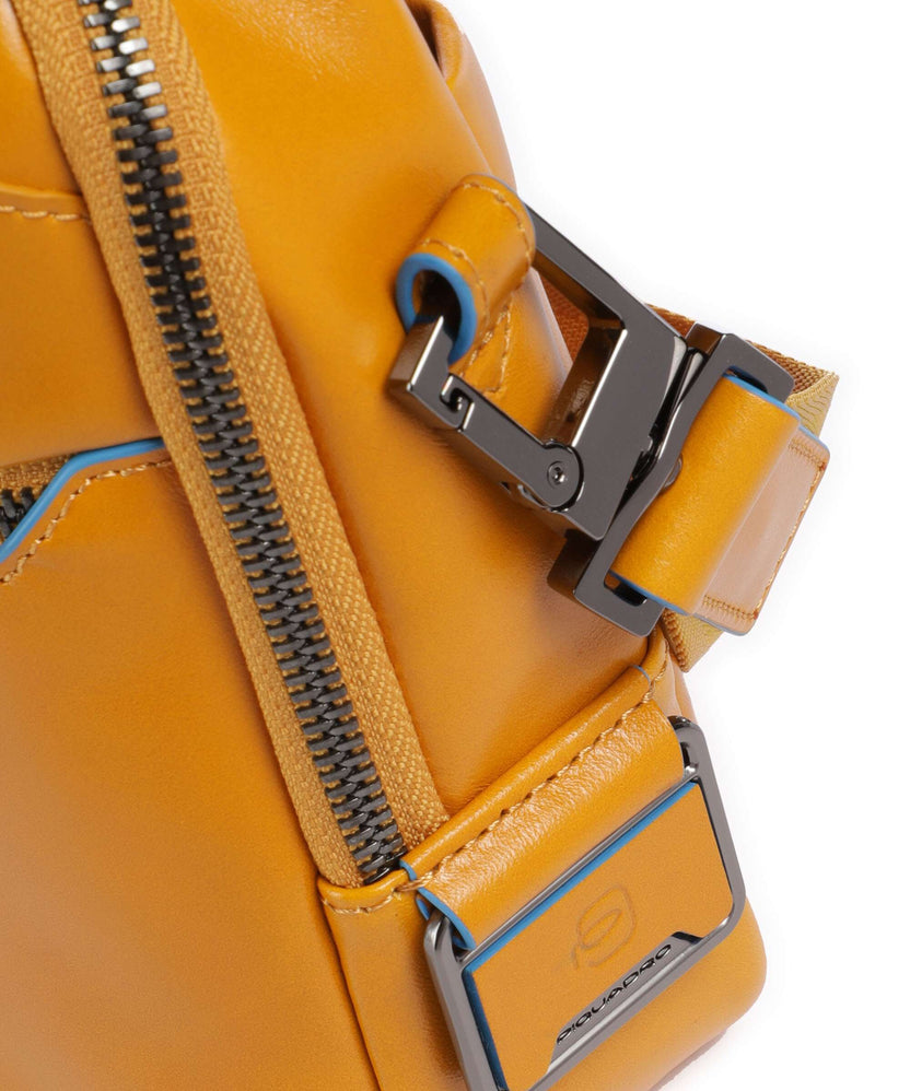 Piquadro Blue Square Crossbody bag giallo zafferano