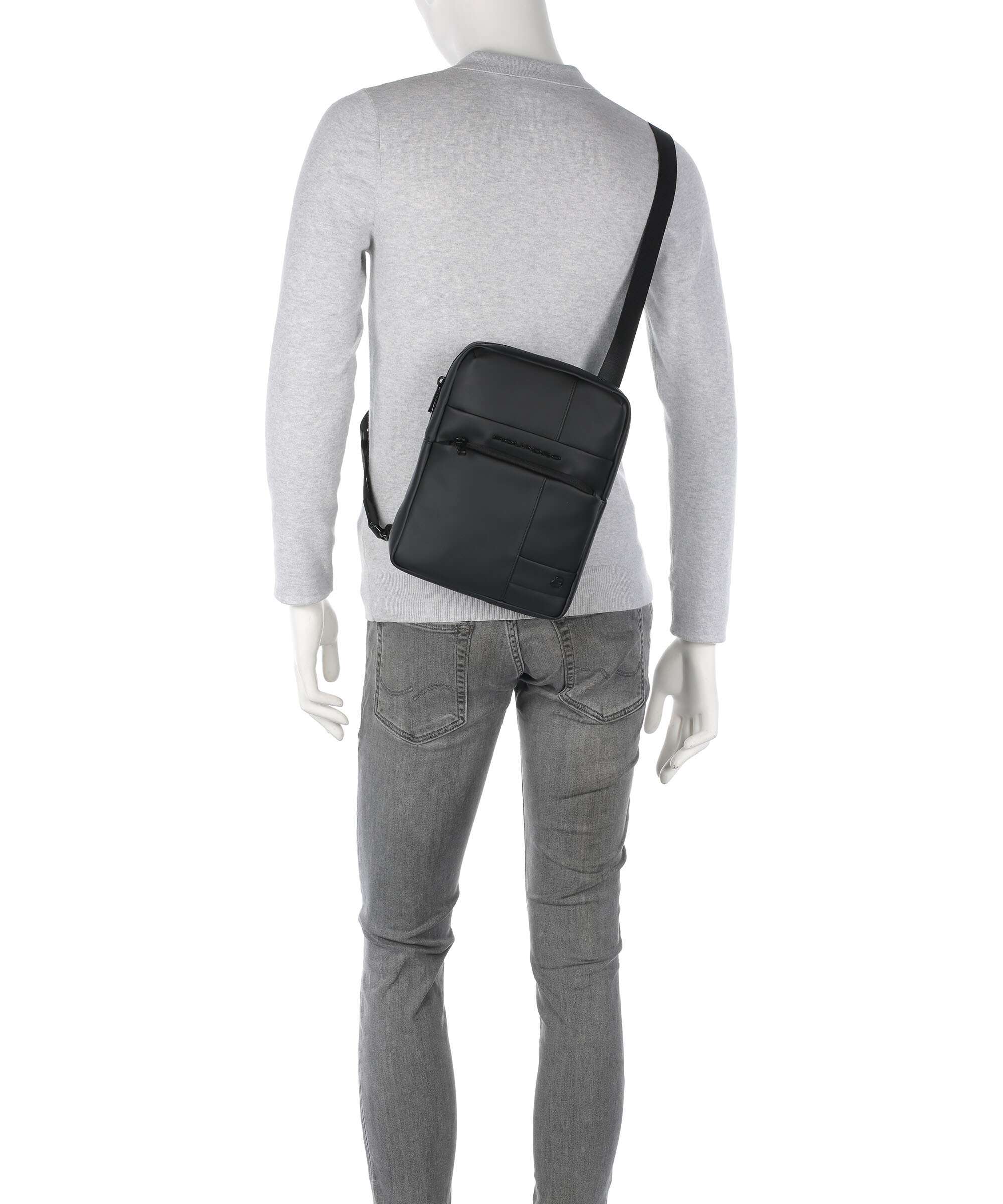 Piquadro Wollem W129 Crossbody bag nero