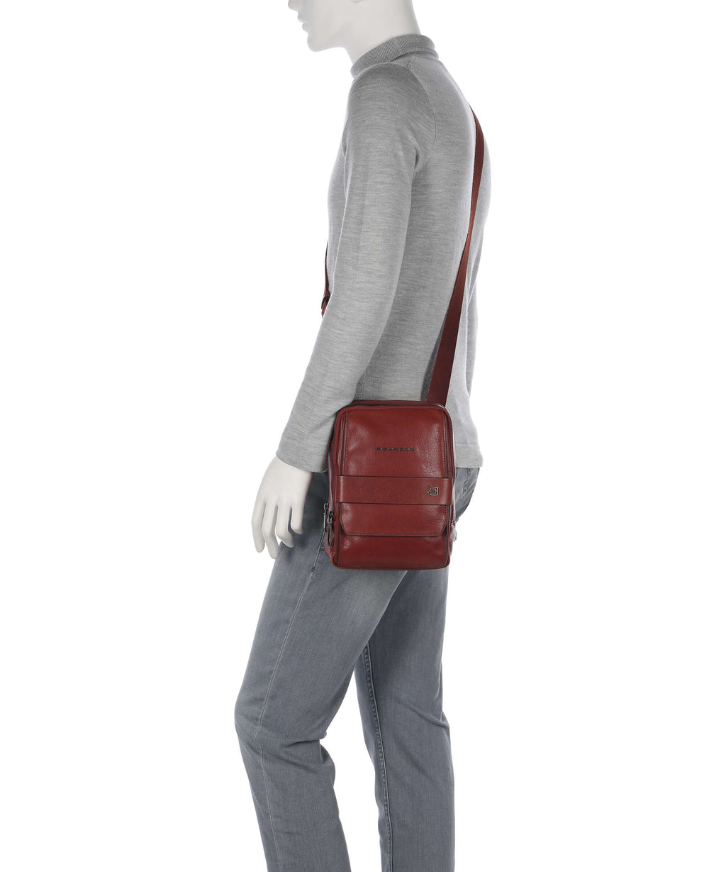 Piquadro Solm Crossbody bag cuoio