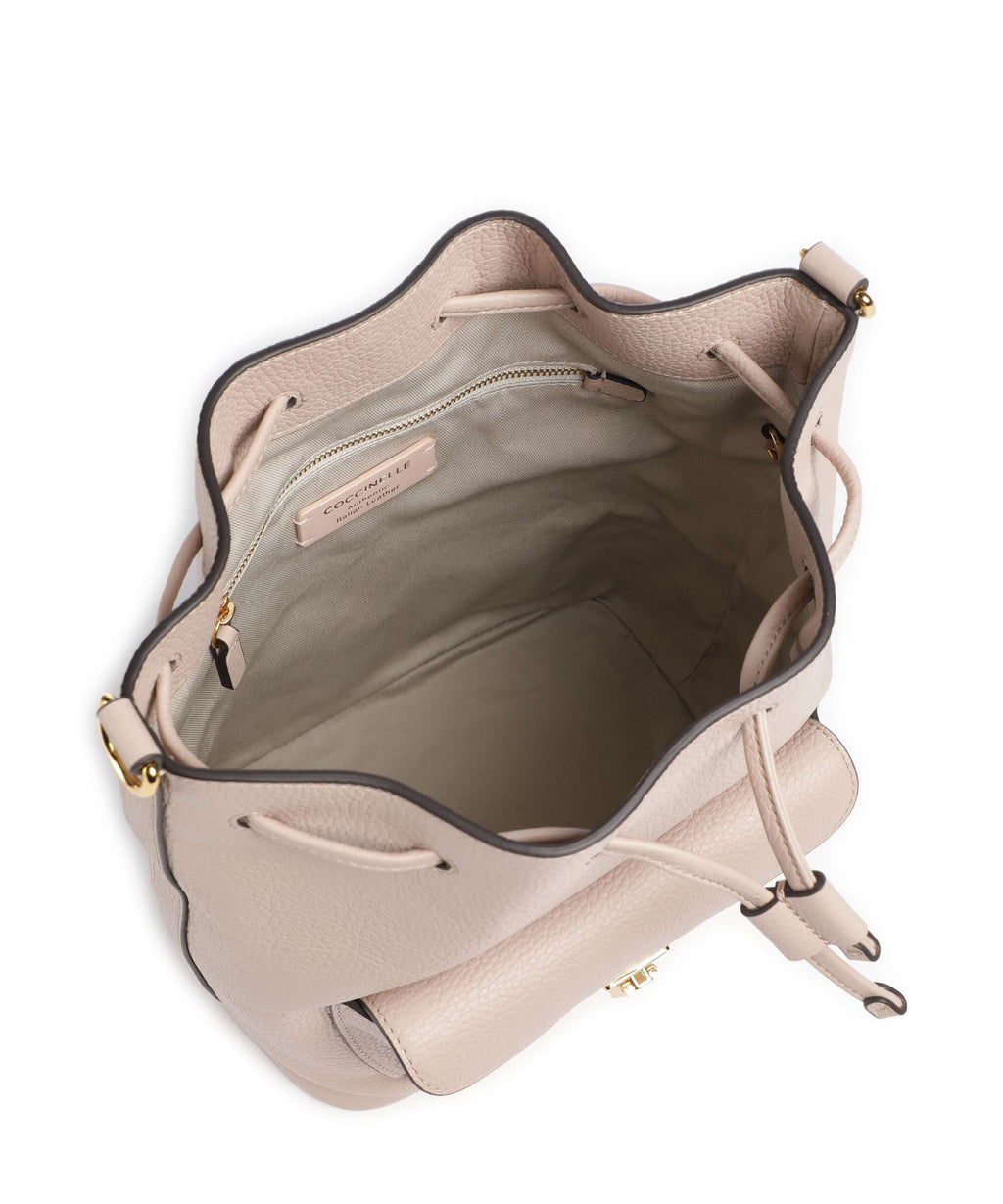 Coccinelle Beat Generation Bucket bag rosette