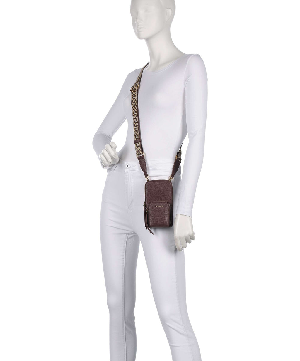 Coccinelle Pixie Phone bag berry