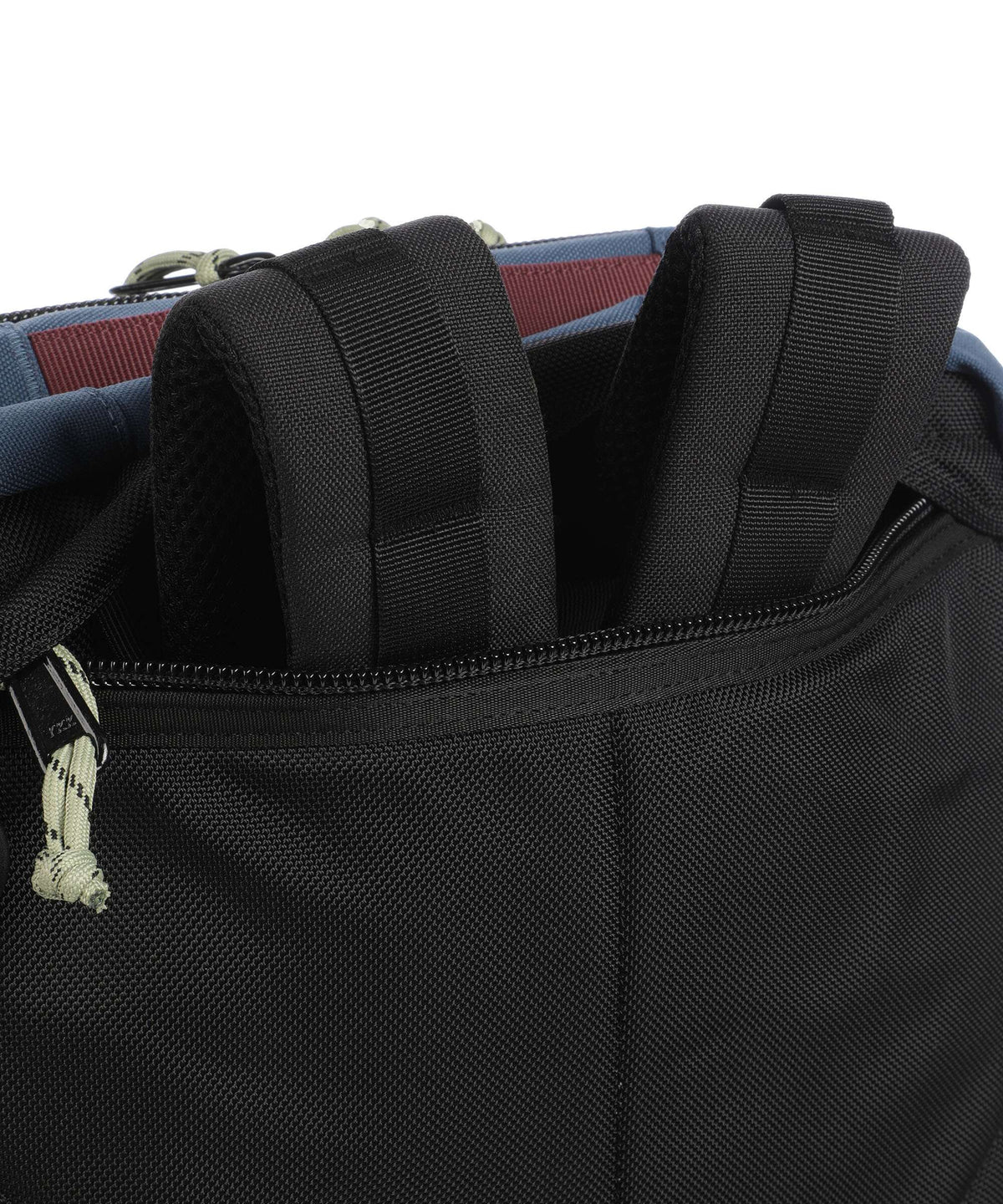 Topo Designs Global 30 Travel backpack dark denim/burgundy