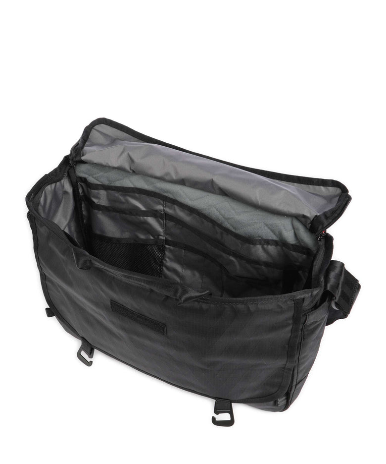 Chrome Midtown 20 Messenger bag black