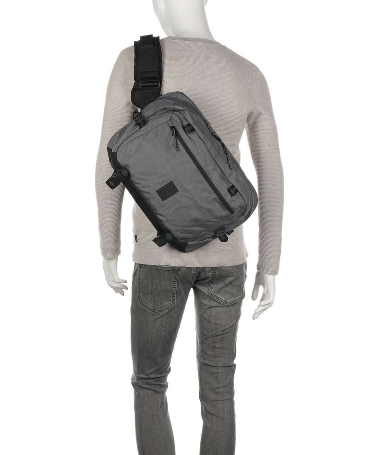 Chrome Kadet Max Crossbody bag sandstone