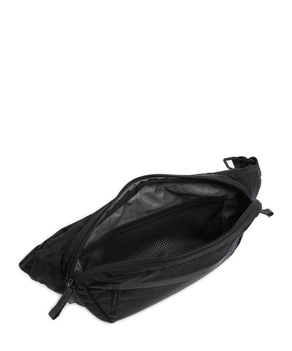 Chrome District Collection Sabin 6L Fanny pack black