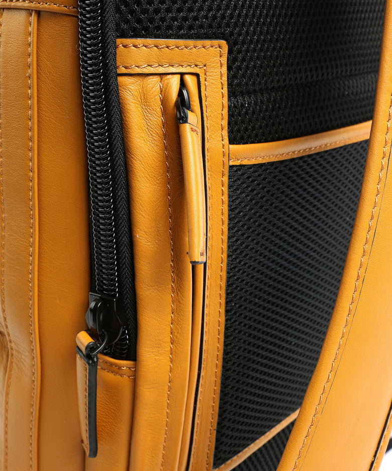 Castelijn & Beerens Nappa X Victor Backpack yellow