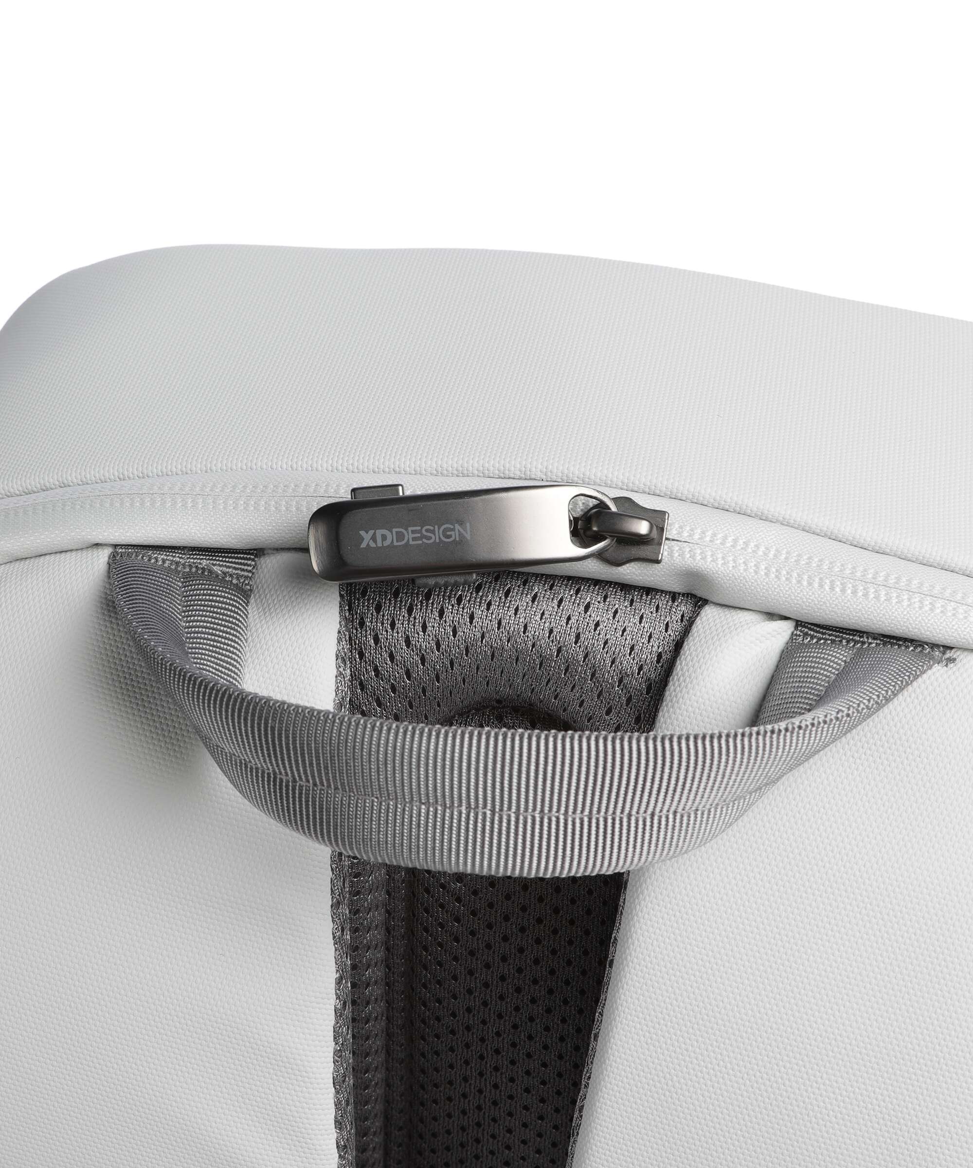 XD Design Bobby Edge Backpack off white