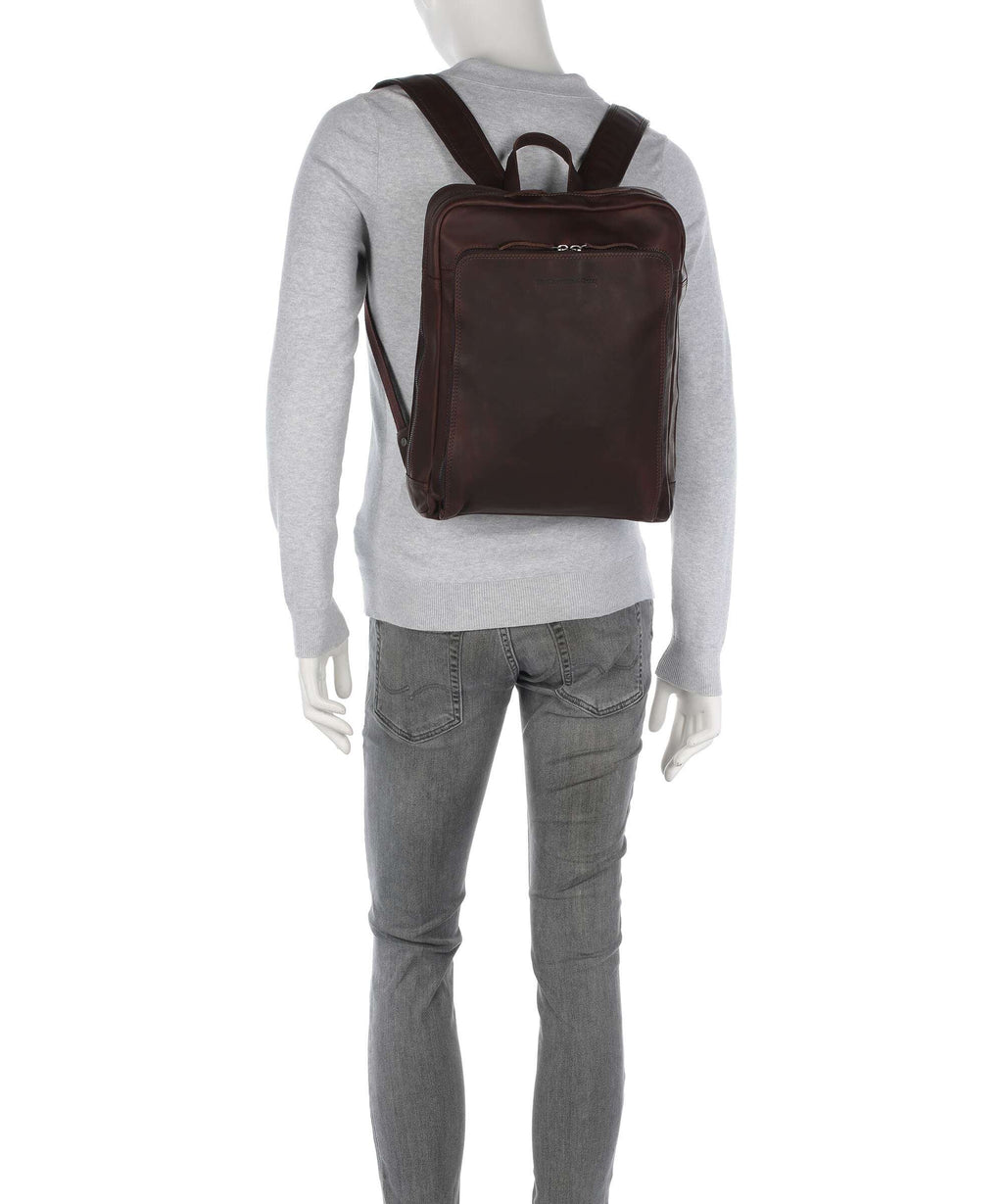 The Chesterfield Brand Cow Wax Pull Up Jasper Backpack brown
