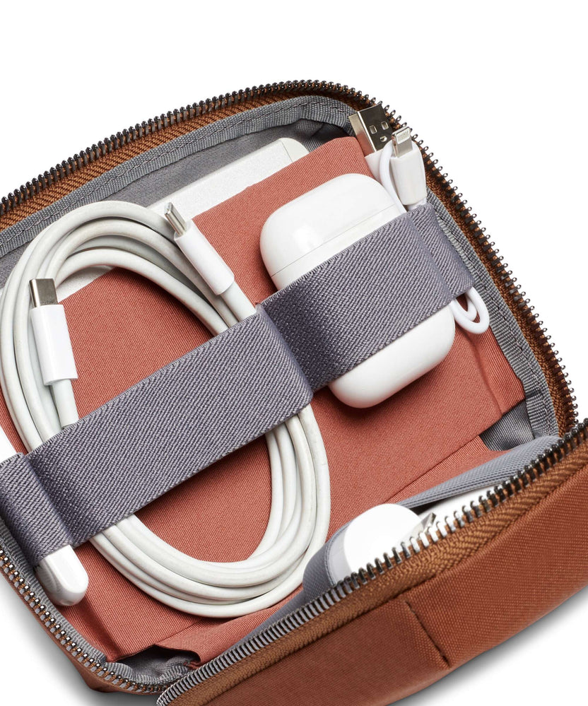 Bellroy Tech Compact Travel accessory bronze
