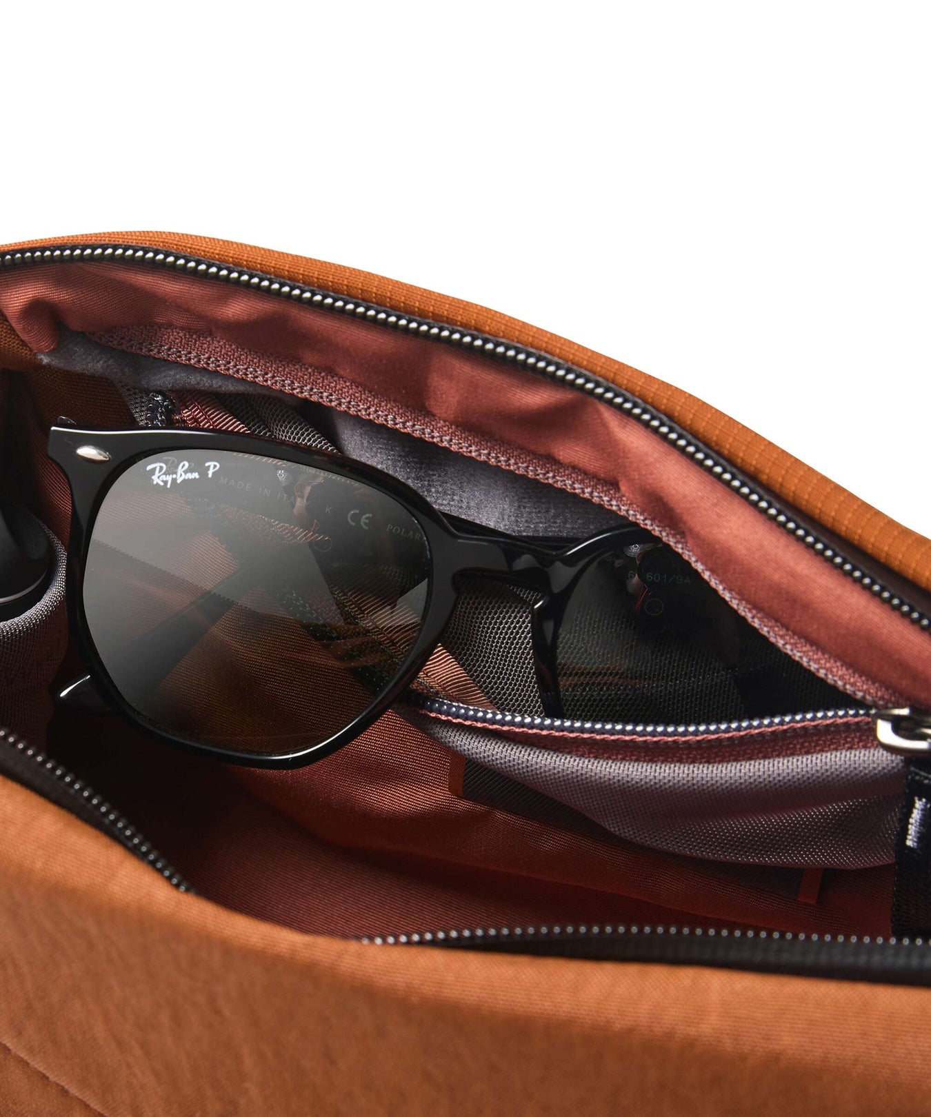 Bellroy Venture 6L Sling bag bronze