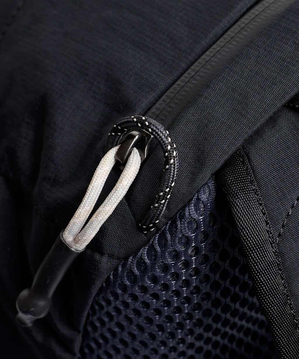 Bellroy Lite 20L Backpack black