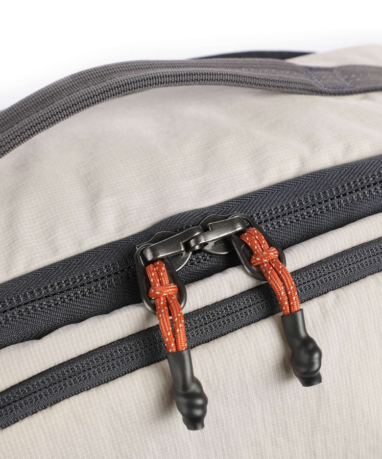 Bellroy Lite Travel bag with wheels ash